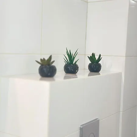 Grand Flour Gardenia Z Widokiem Na Morze Epapartmenty 아파트